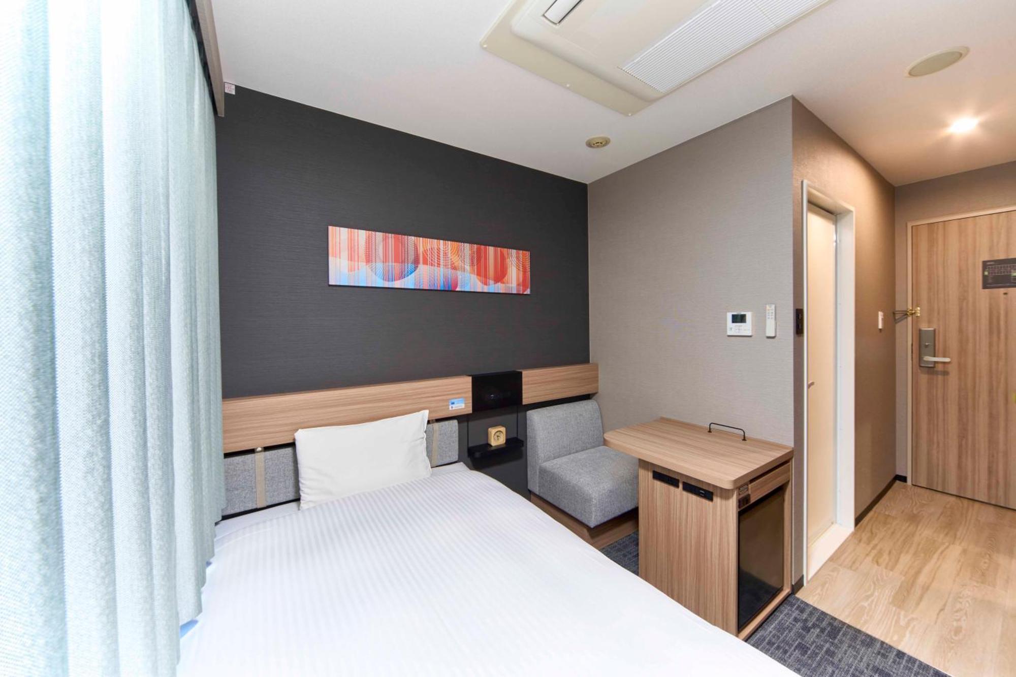 Washington R&B Hotel Umeda East Osaka Bagian luar foto